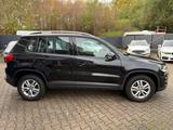 Volkswagen Tiguan 2.0 TDI  Trend & Fun BMT * Klimaaut * SHZ - Volkswagen Tiguan aus 2012 mit Diesel-Antrieb