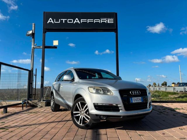 Audi Q7 3.0 V6 TDI 233CV quattro tiptronic s lin