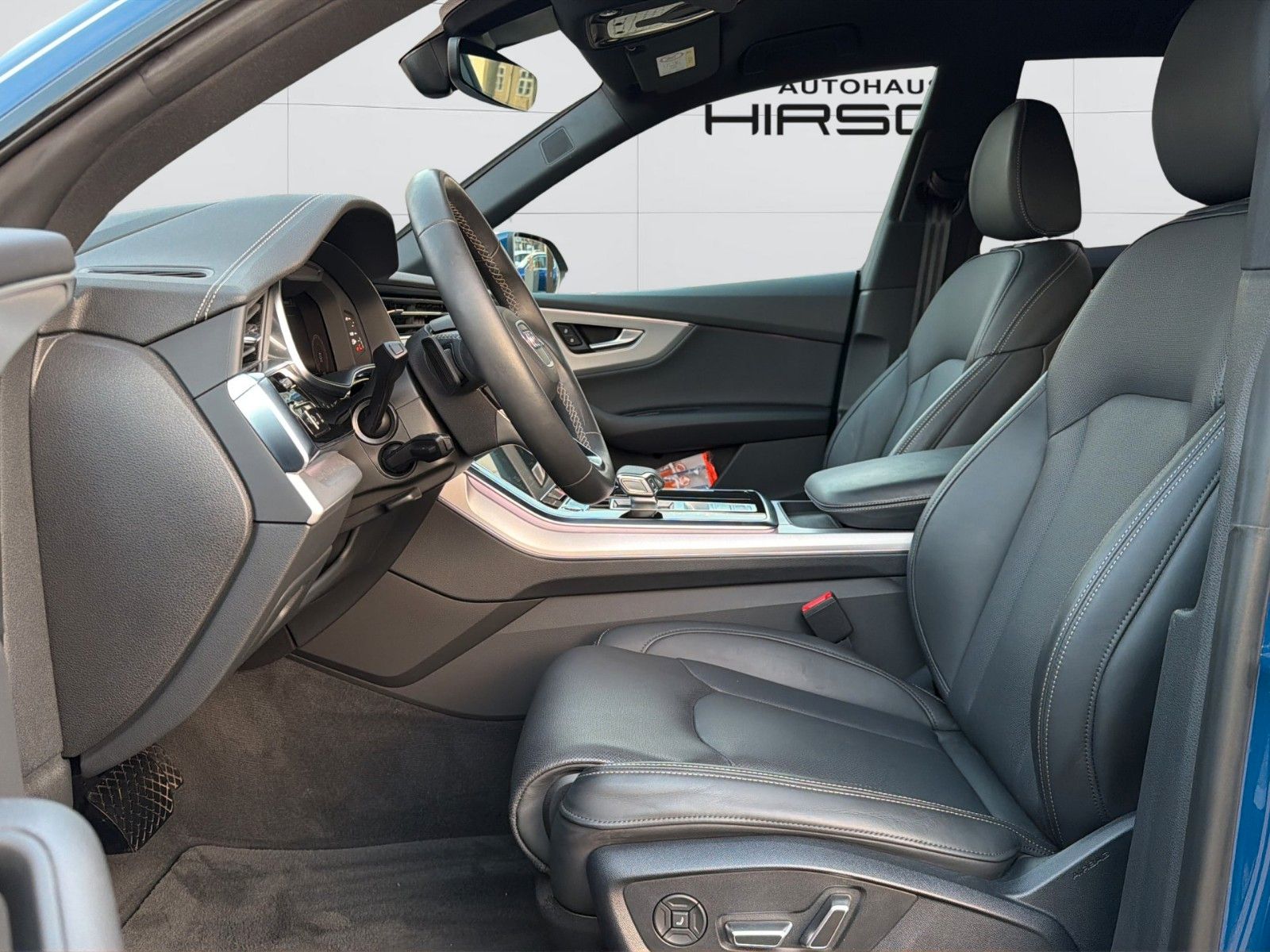 Audi Q8 50 TDI quattro S line 21"  Valcona B&O Laser foto 7