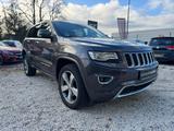 Jeep Grand Cherokee 3.0 CRD Overland - Leder - Pano. - Jeep Grand Cherokee in Oberhausen