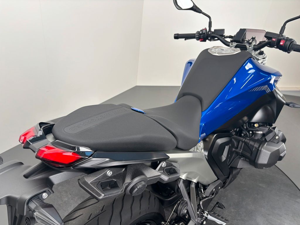 Fahrzeugabbildung BMW R 1300 R *NEUWERTIG *VIEL AUSSTATTUNG