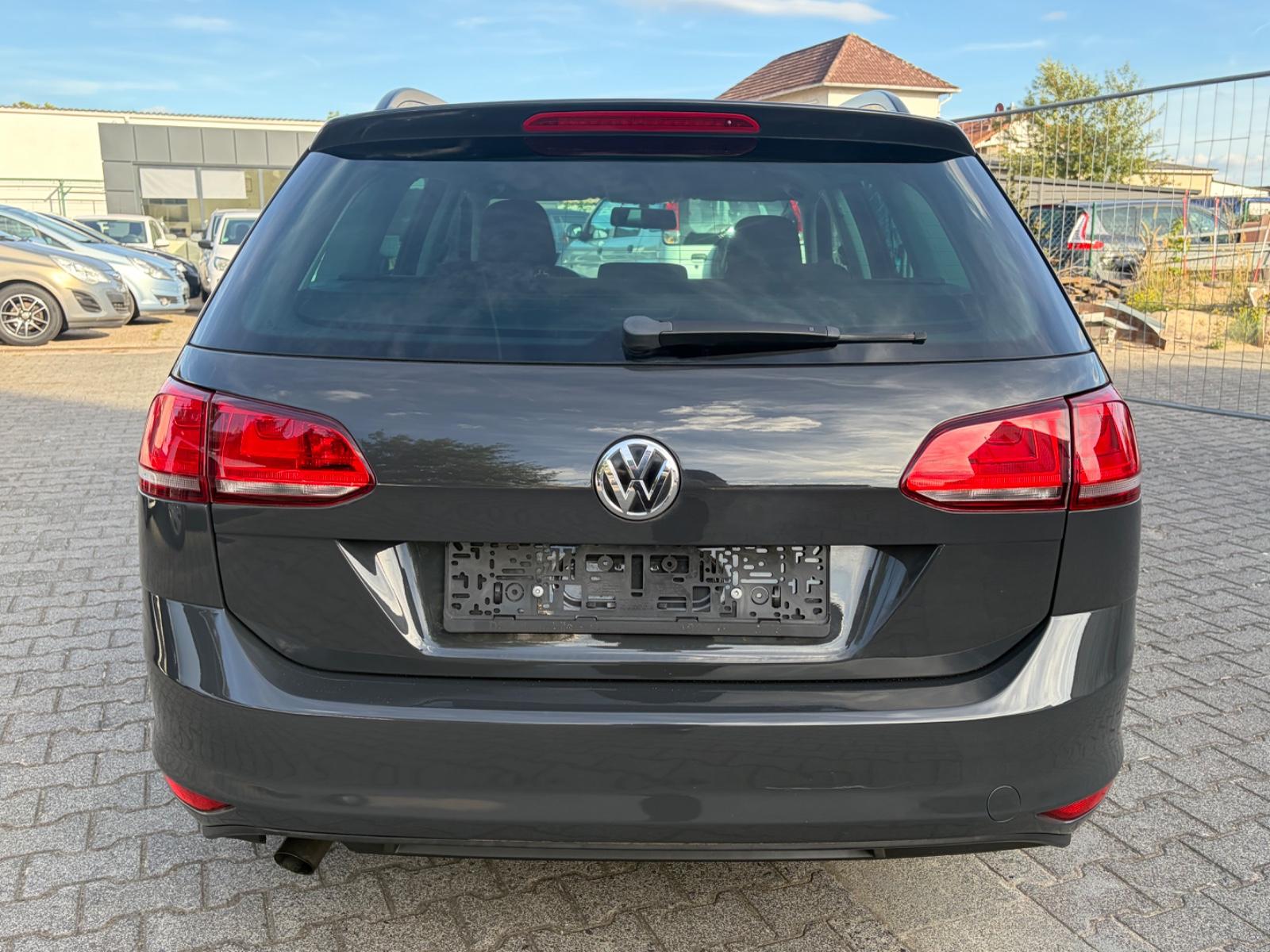 Volkswagen Golf VII Variant Trendline BMT*2.Hand*HU/AU Neu