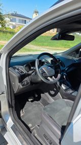 Ford Kuga 2,0 EcoBoost 4x4 178kW ST-Line Automat ... - Ford Kuga von privat