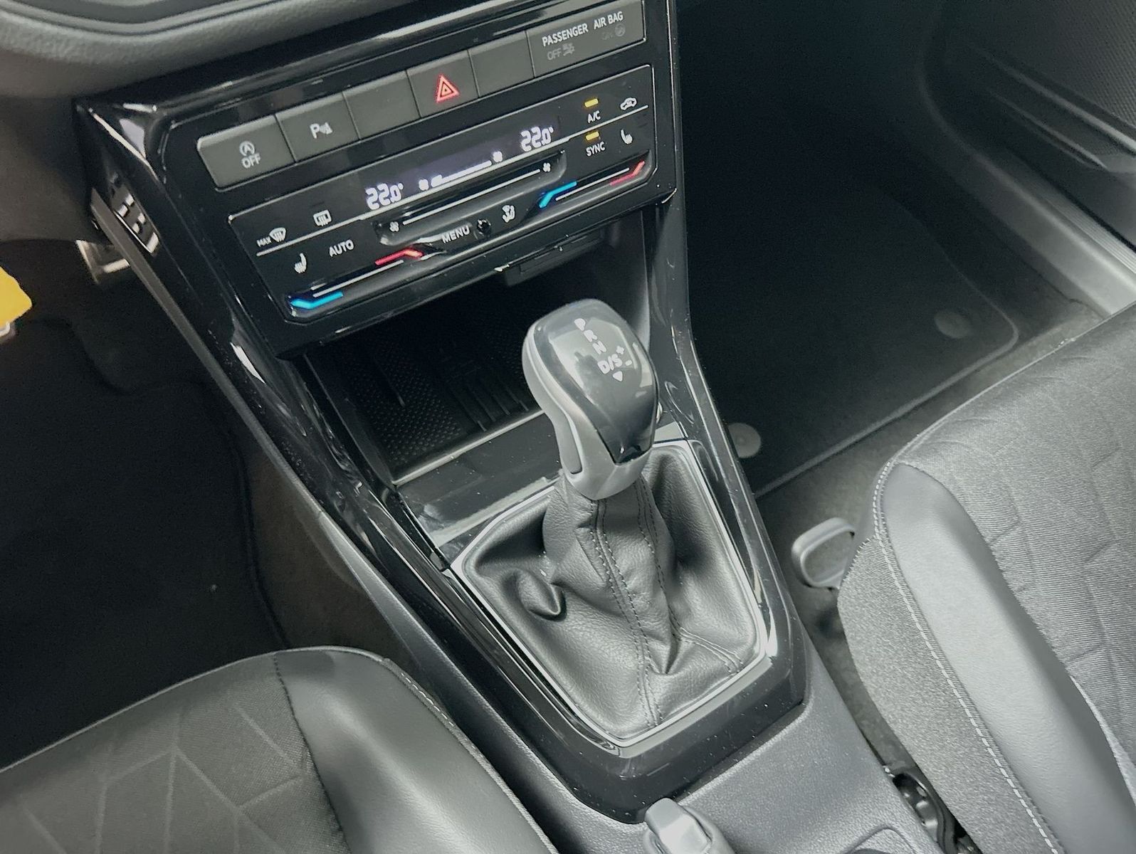 Volkswagen T-Cross - Bild 18