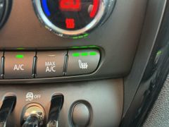 Fahrzeugabbildung MINI Clubman One KEYLESS PDC SITZHEIZUNG
