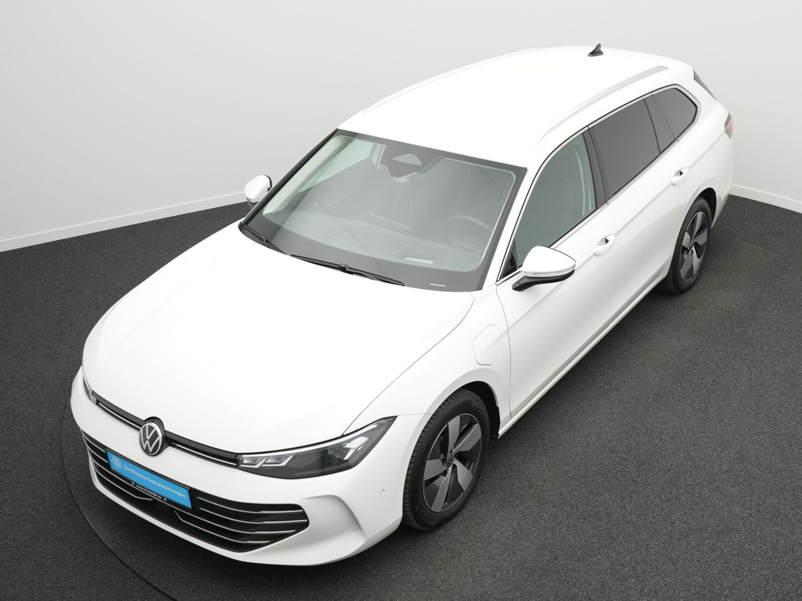 Volkswagen Passat - Bild 19