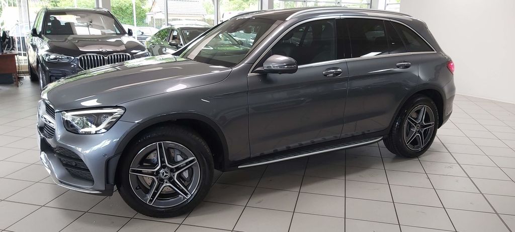 Mercedes-Benz GLC 300 4M AMG AIRM DISTR LEDER NETTO 41.500