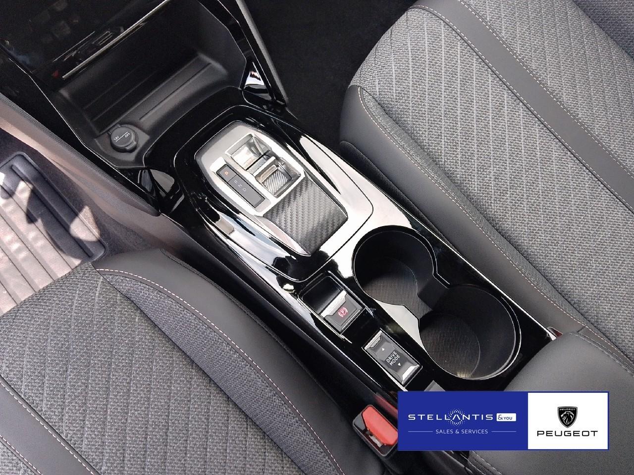 Peugeot 2008 Hybrid 145 Allure+ACC+ Grip-Control