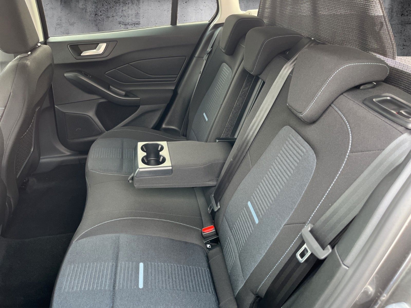 Fahrzeugabbildung Ford Focus Turnier Active Style