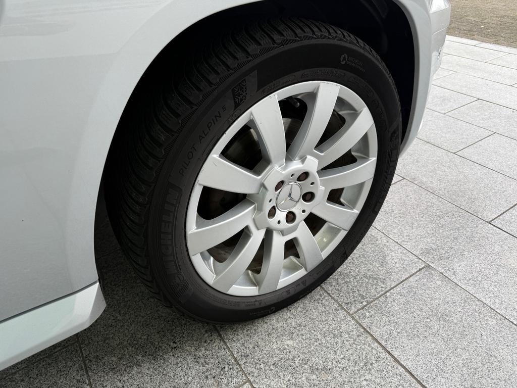 Mercedes-Benz GLK 320