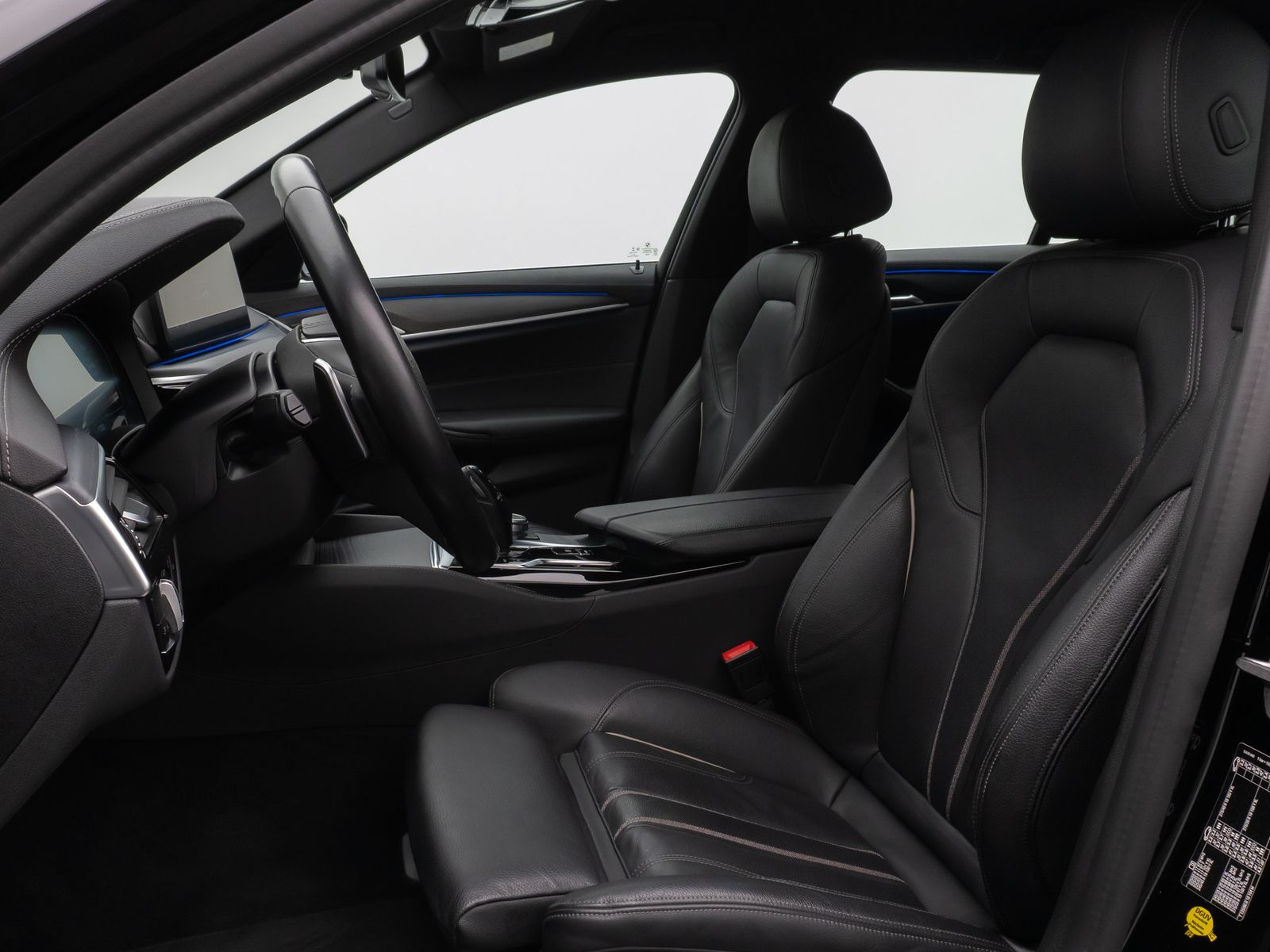 Fahrzeugabbildung BMW 520d LuxuryLine Kamera DAB CockPitPr Alarm Sport