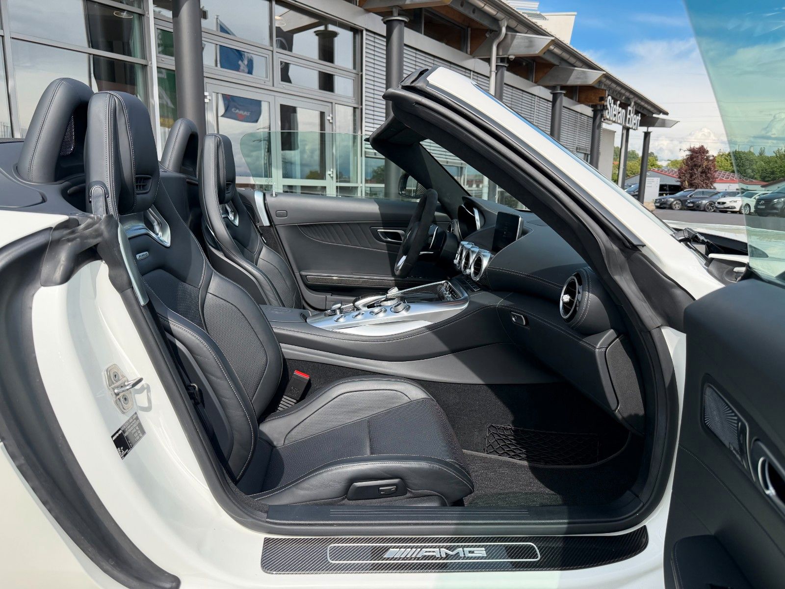 Fahrzeugabbildung Mercedes-Benz AMG GT C Roadster+GTR+Umbau+Keramik+Distr+RFK