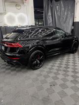 Audi RSQ8 RSQ8 PANORAMADACH MASSAGE SITZBELÜFTUNG - gebrauchte Audi RSQ8 aus dem Jahr 2021