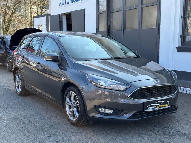 Ford Focus Turnier 1.5 TDCi 2.HAND/AHK/PDC/NAVI