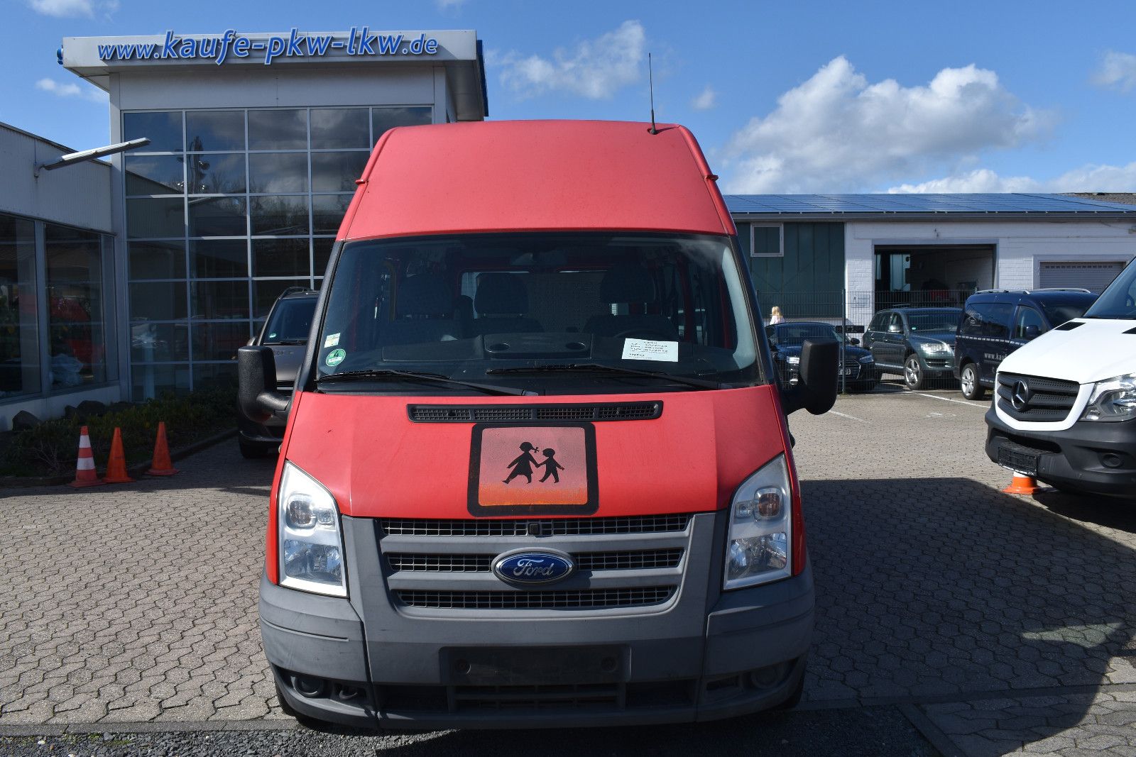 Fahrzeugabbildung Ford Transit Kombi FT 300 L Behindertengerecht #1399