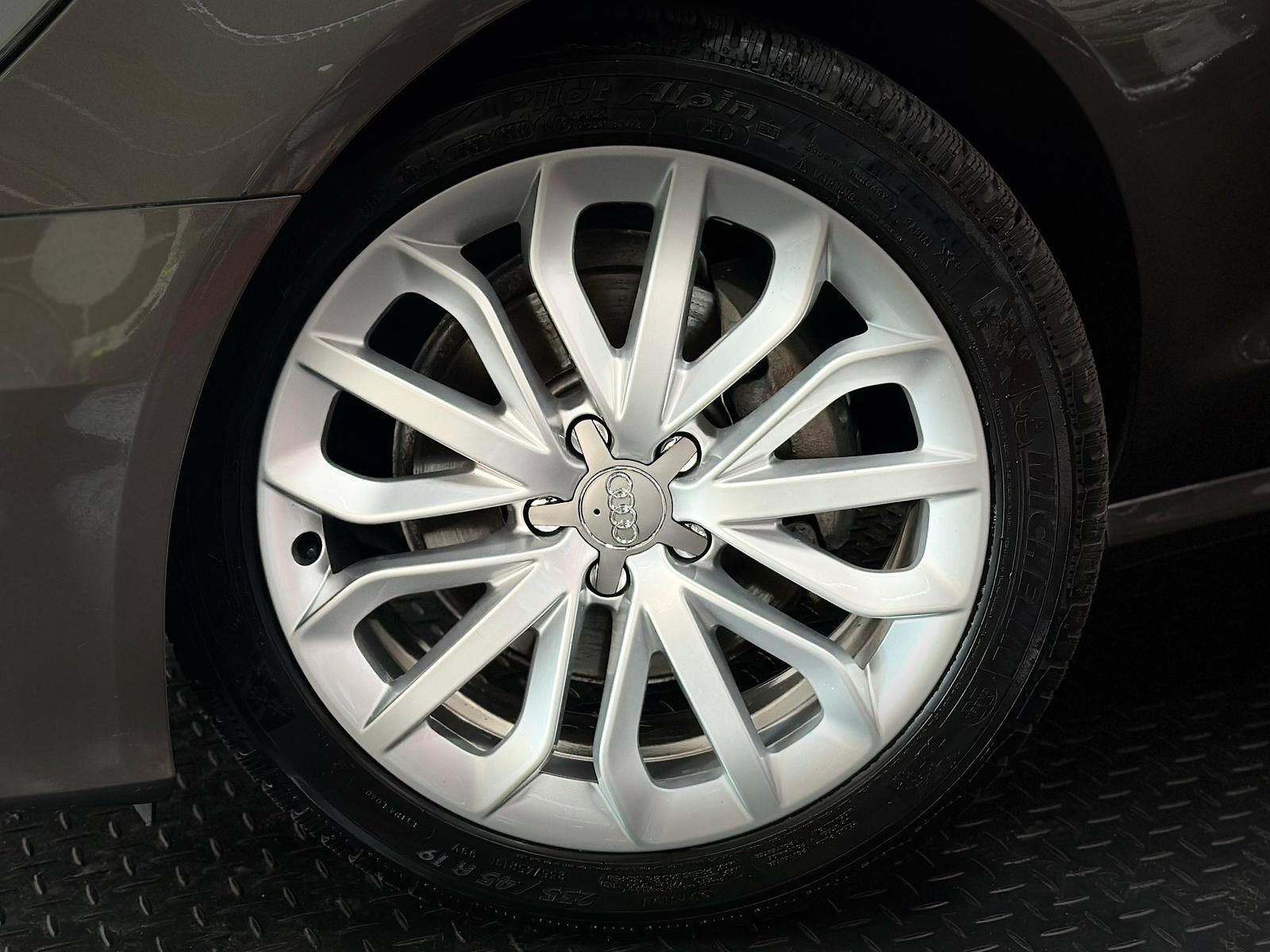AUDI A6 3.0TDI S LINE LED#TEMPO#PDC#SHZ#NAVI#KLIMA - Image 9