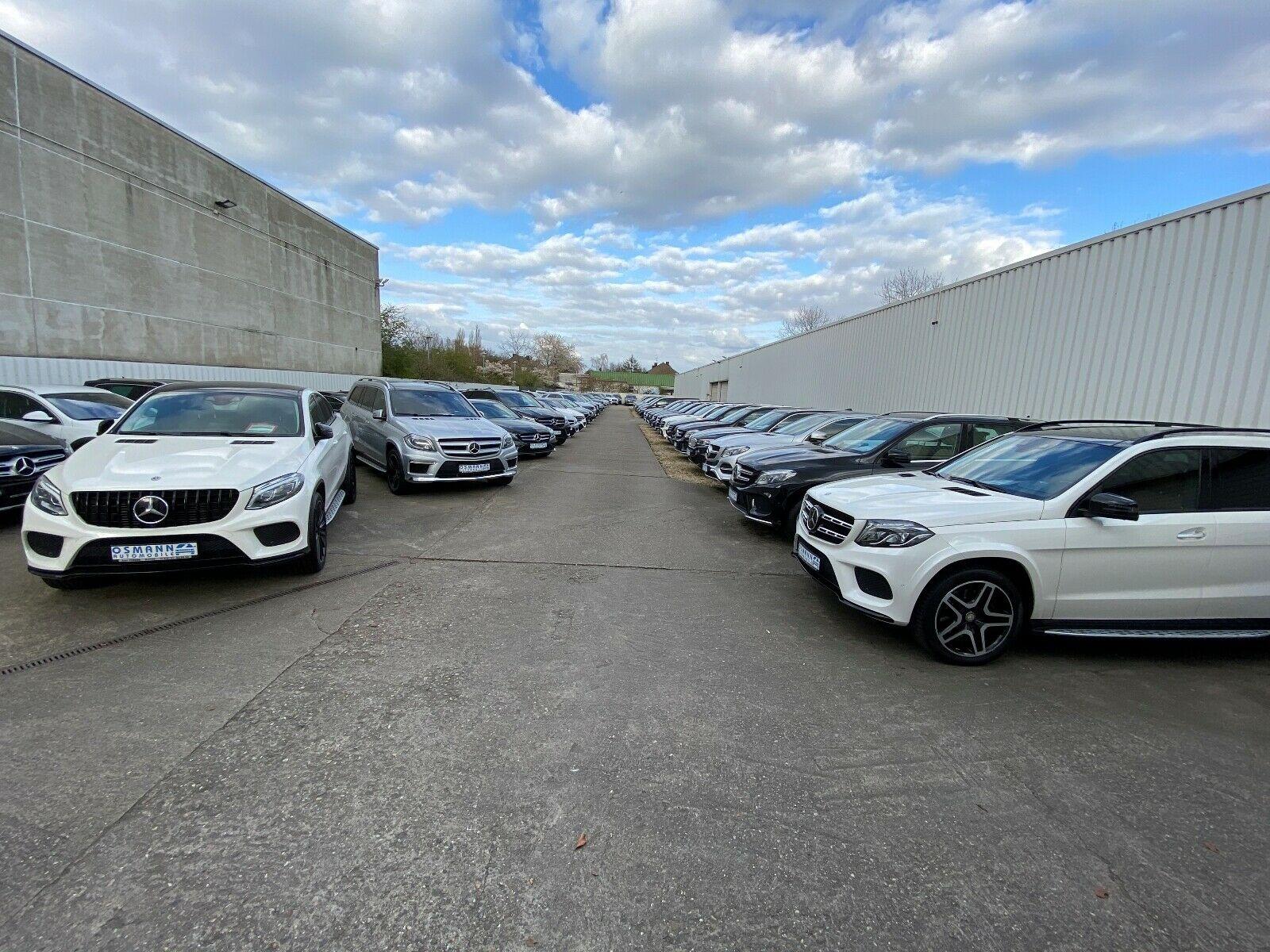 showroom-image-main