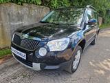 Skoda Yeti Ambition Plus Edition 4x4*1HAND*EURO5* PDC* - Skoda Yeti: Eu