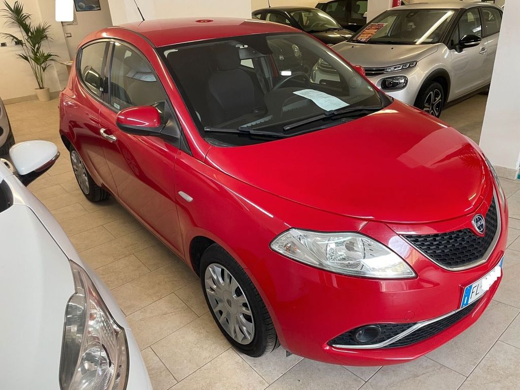 Image of Lancia Ypsilon