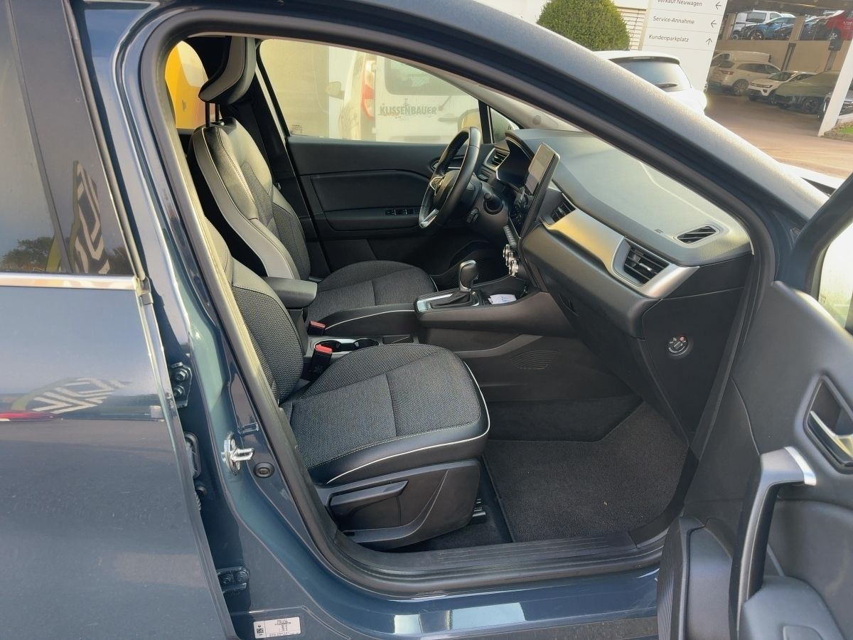 Fahrzeugabbildung Renault Captur Intens Plug-In 160 SHZ Safety+