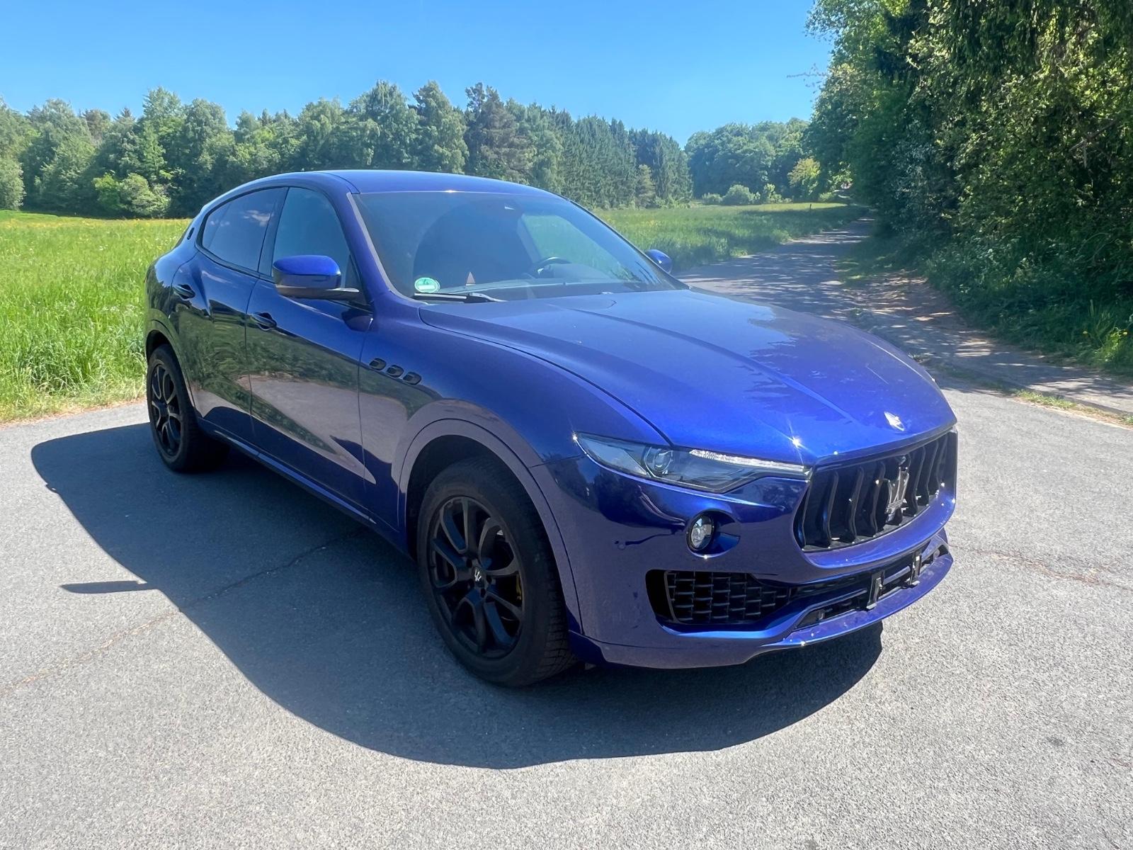 Maserati LEVANTE, NERO, LEDER, KAMERA, NAVI, HIFI, VOLL
