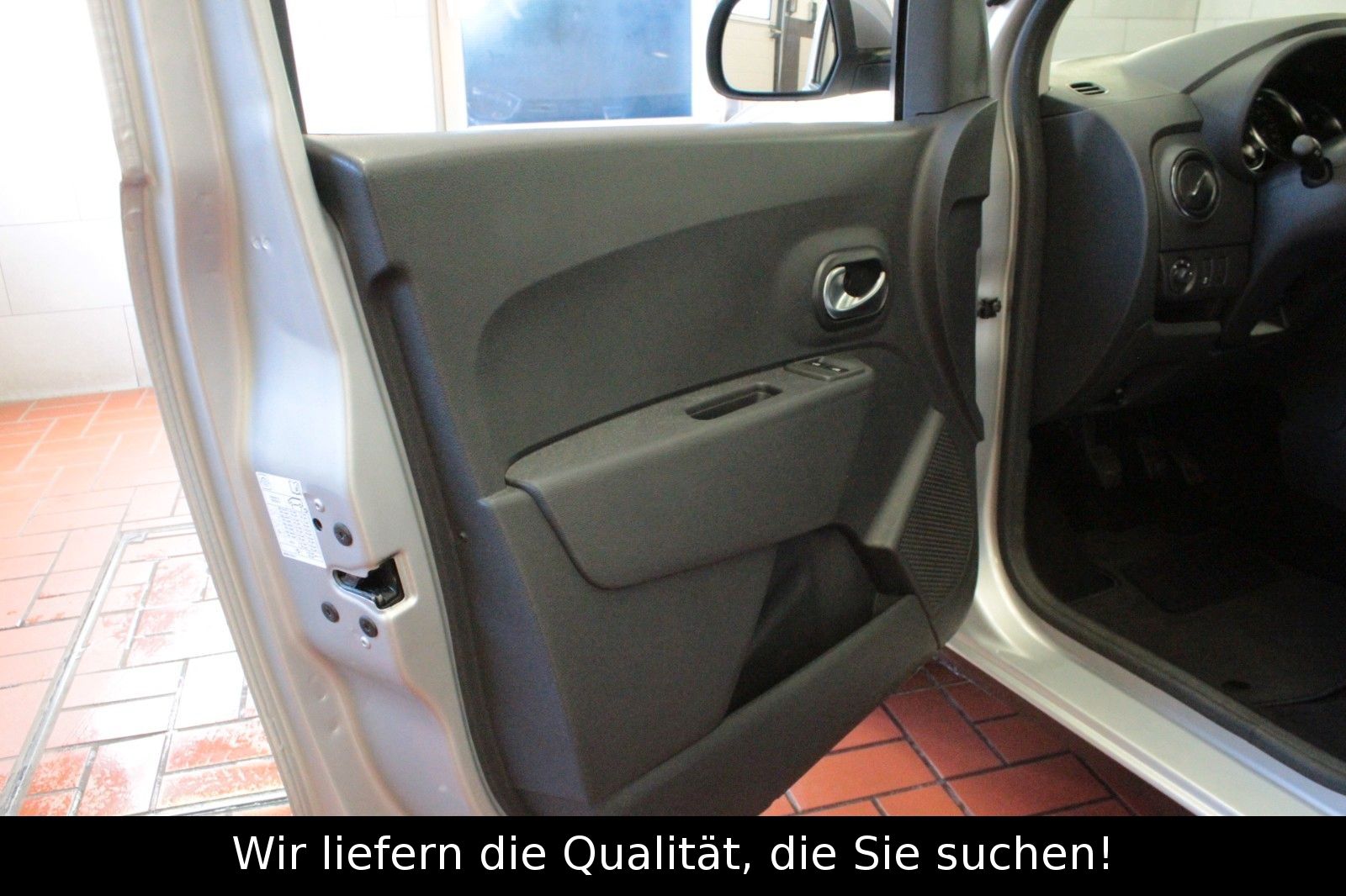 Fahrzeugabbildung Dacia Dokker TCe 115 Stepway *Navi*Klima*