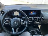 Mercedes-Benz B 200  Aut.* Navi*Standh.*1.Hd*DB Service* - Mercedes-Benz B 200 Gebrauchtwagen in Frankfurt