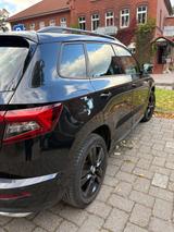 Skoda Karoq 1.5 TSI DSG SPORTLINE Black Pearl Effekt - Skoda Karoq: Von Privat