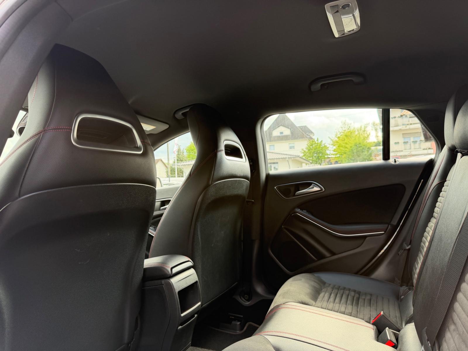 Mercedes-Benz CLA Shooting Brake CLA 200