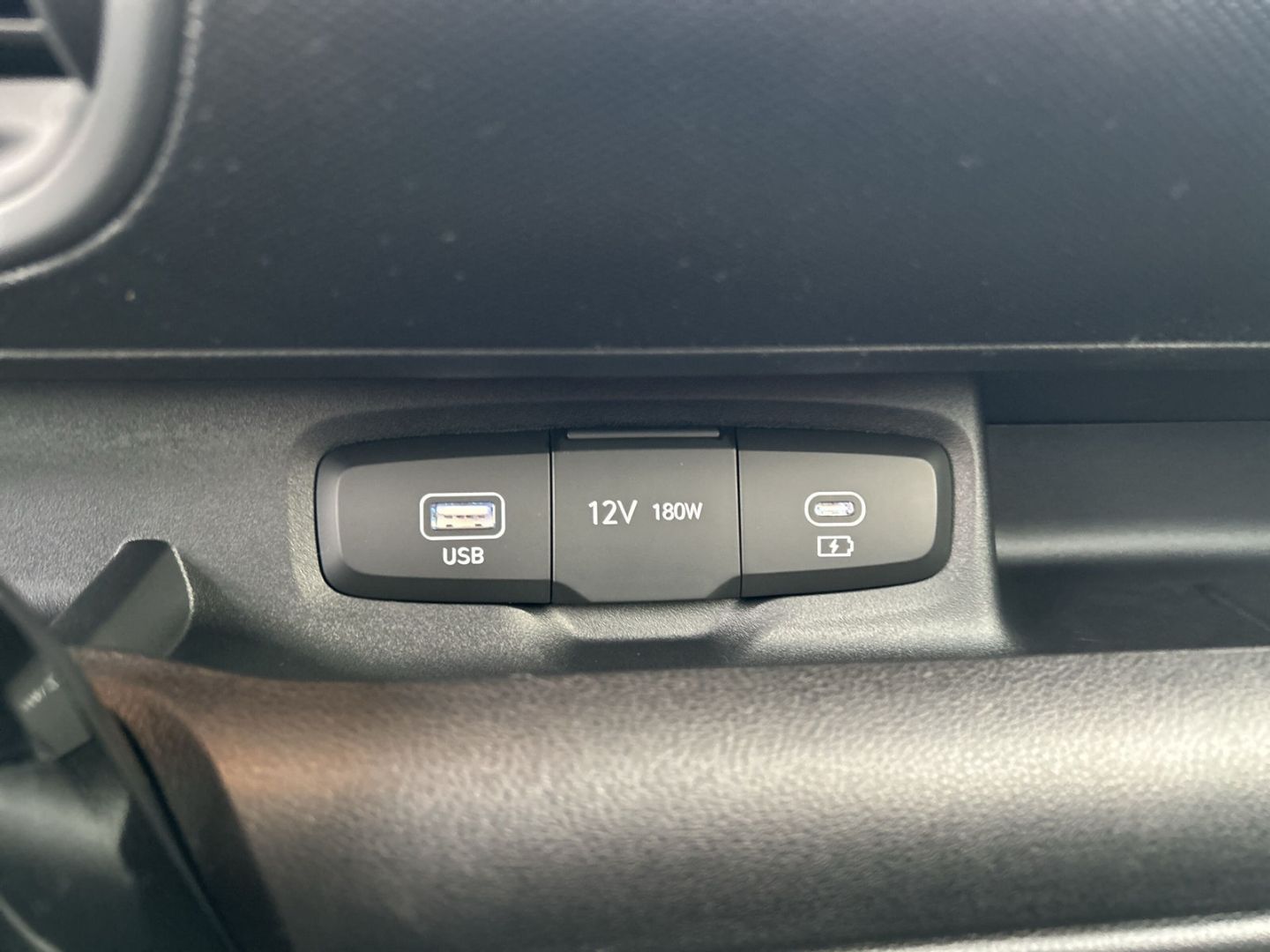 Hyundai INSTER – Bild 19