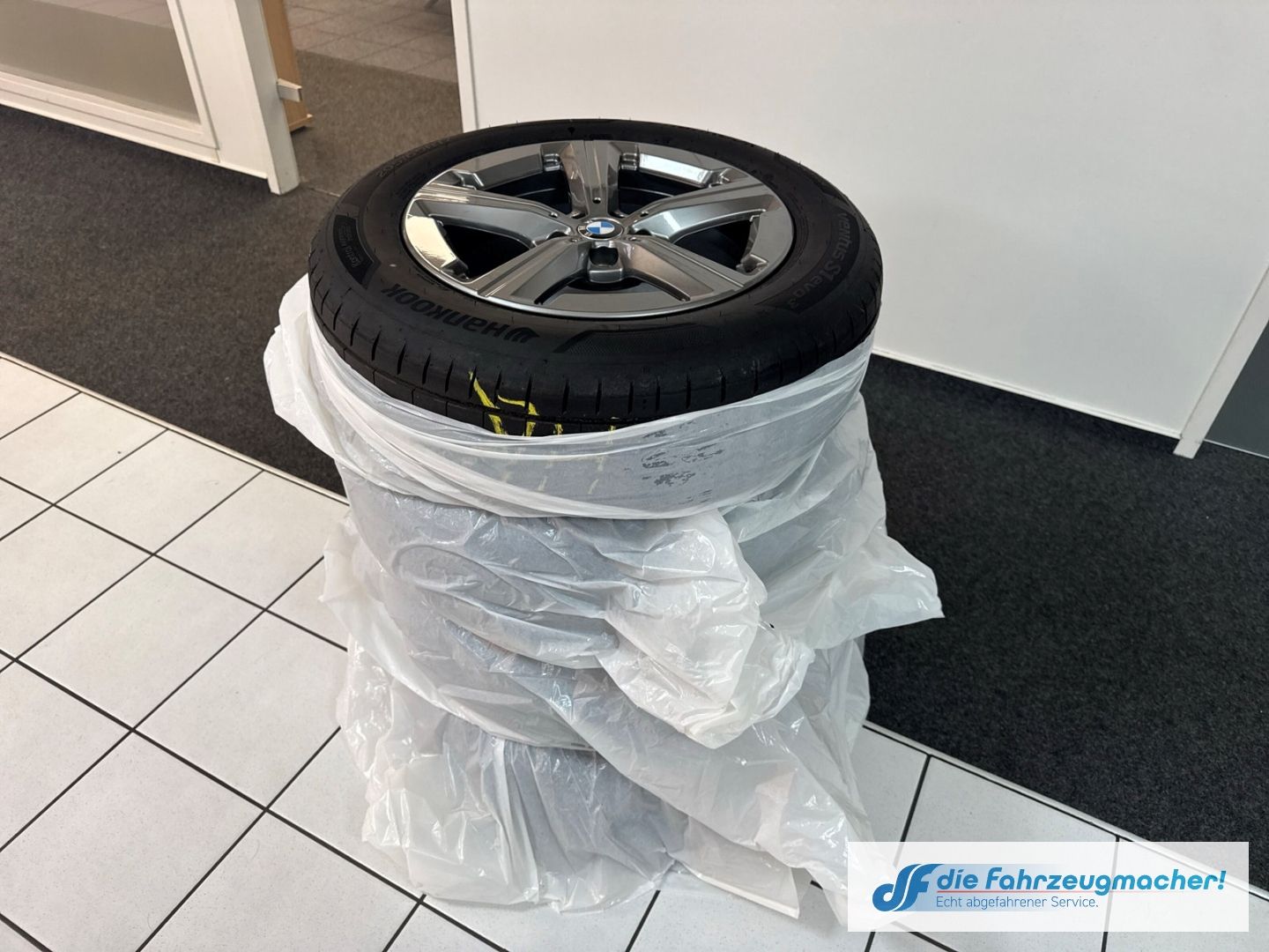 Fahrzeugabbildung BMW X1 20 d xDrive Park-Assistent Navi Digitales Coc