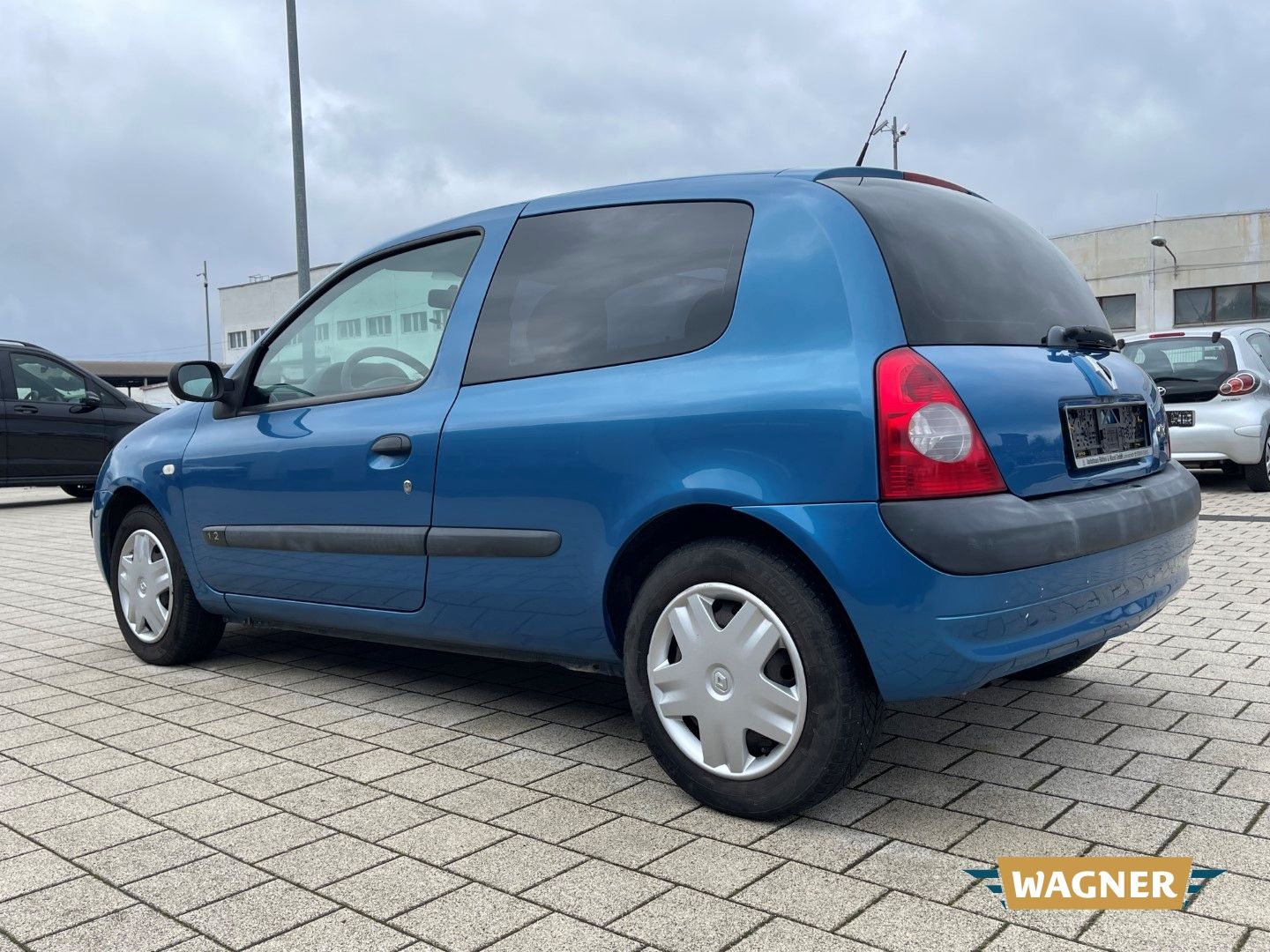 Fahrzeugabbildung Renault Clio II Authentique Klima TÜV 01/2026