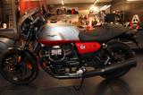 Moto Guzzi V7 Stone Corsa Tageszulassung - Moto Guzzi V7 Stone Corsa