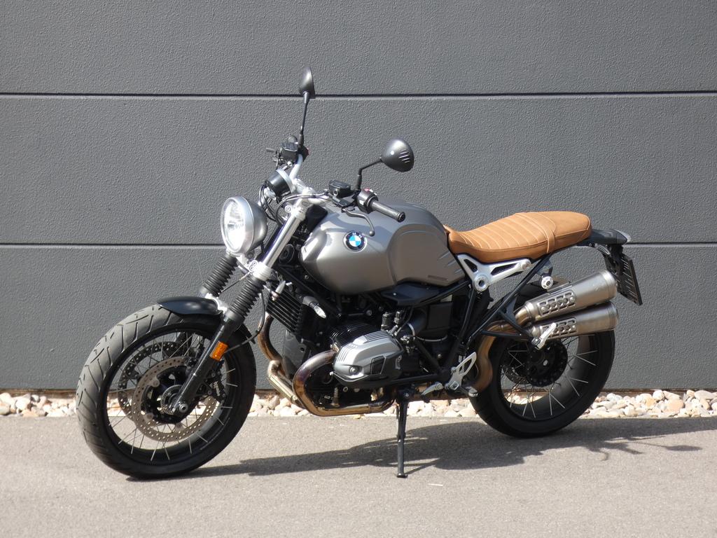 BMW R NINE T SCRAMBLER Reifen neuwertig, Service neu