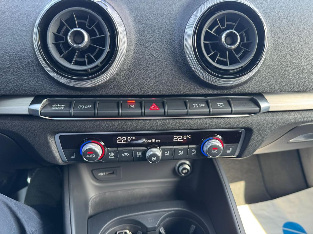 AUDI A3 22