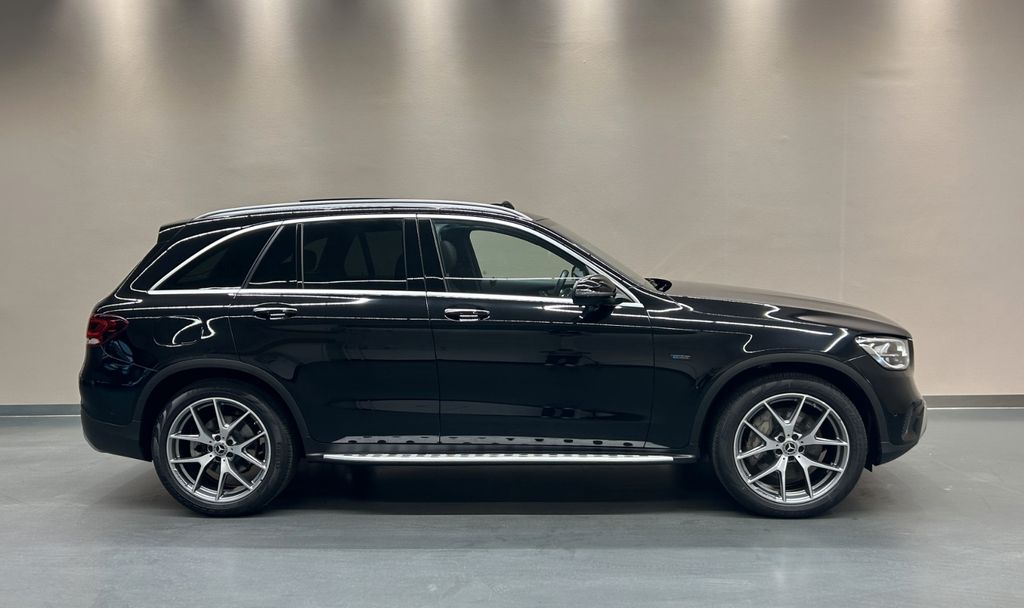 Mercedes-Benz GLC 300 GLC300 e 4M *PANO*BURMESTER*360°*KEYLESS*DISTR.*