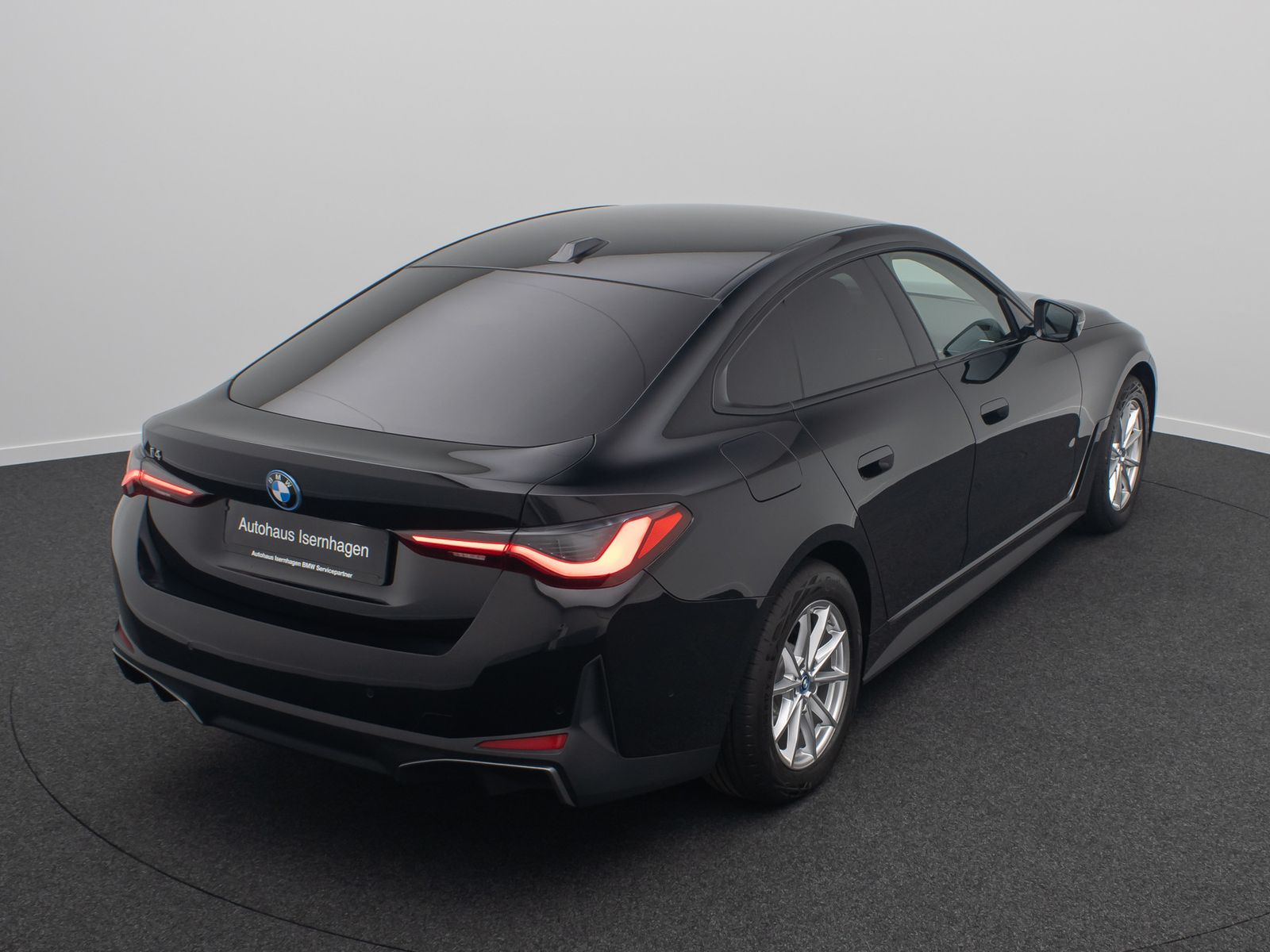 Fahrzeugabbildung BMW i4 eD35 GC Kamera DAB GeschwindigReg Widscreen