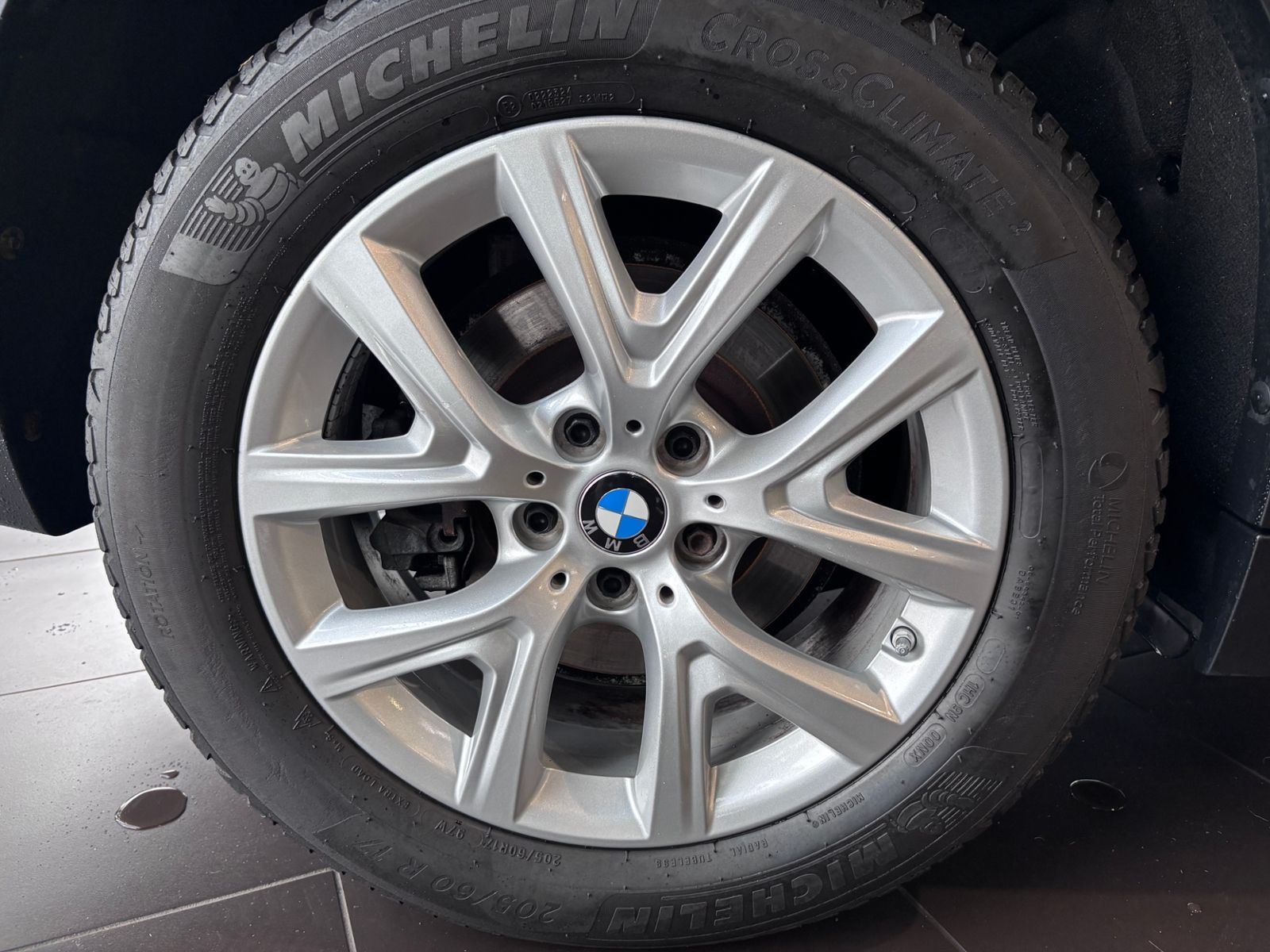 Fahrzeugabbildung BMW X2 xDrive 20 d Advantage AHK LED NAVI ALU