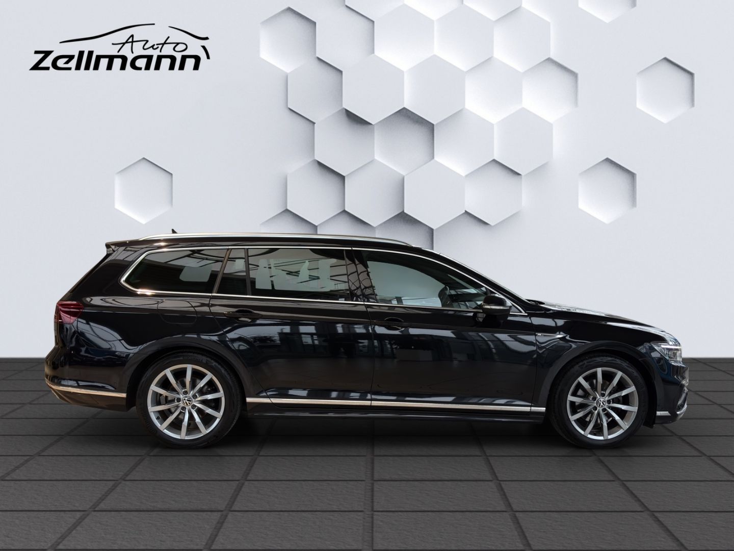 Passat Variant R-Line Elegance 1.5 TSI OPF 110 k
