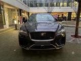 Jaguar F-Pace SVR V8 Kompressor | 551 PS |  - Jaguar F-Pace Svr mit Benzin-Antrieb