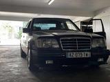 Mercedes-Benz MERCEDES BENZ e300 turbo mit amg  paket - Mercedes-Benz E 300 Turbo mit Diesel-Antrieb