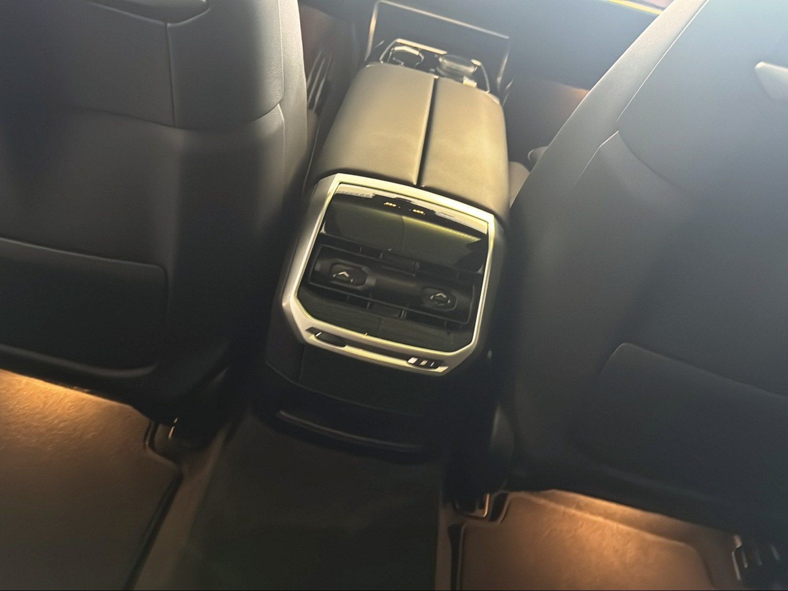 BMW 740 - Bild 21
