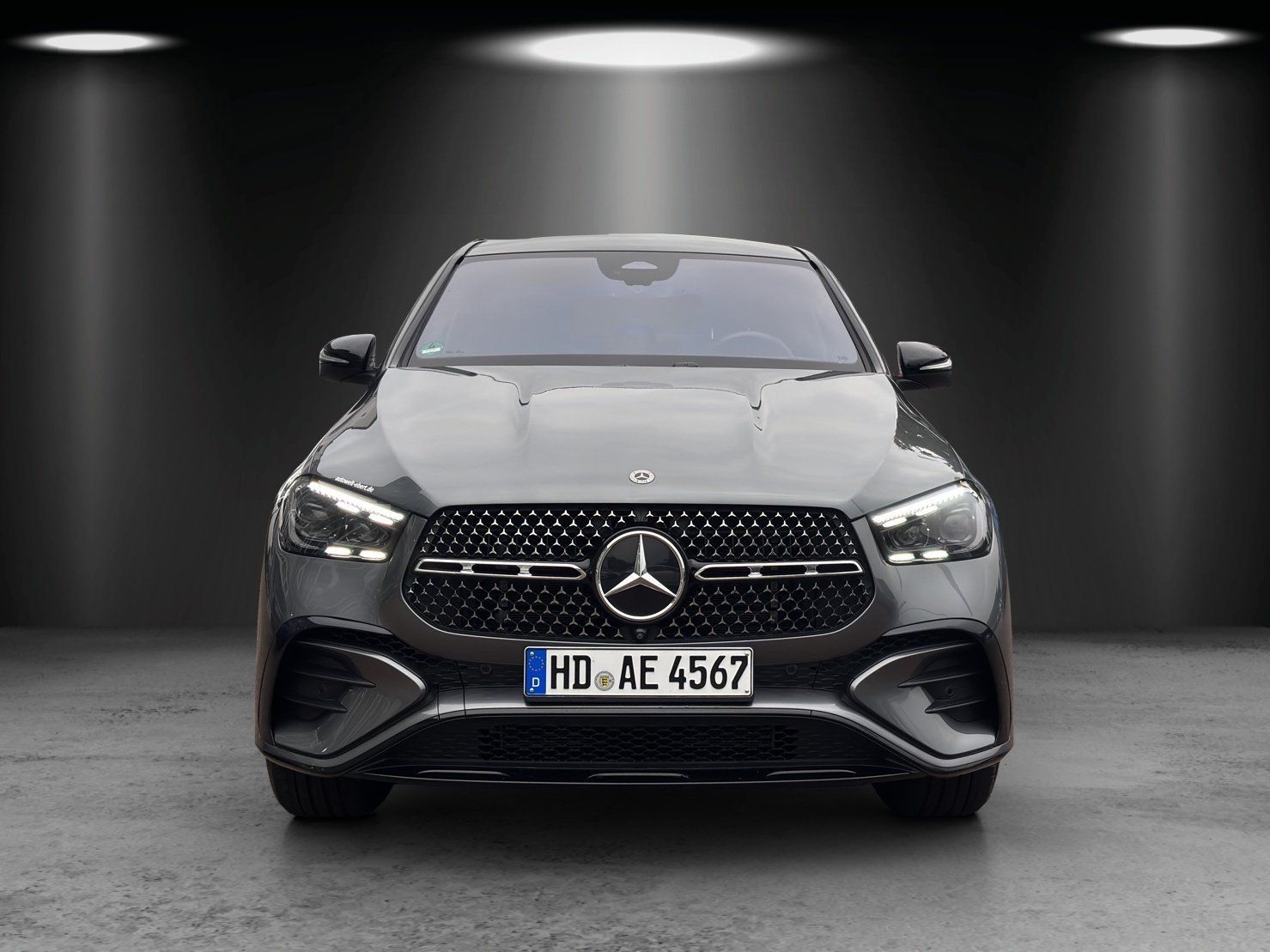 Fahrzeugabbildung Mercedes-Benz GLE450d AMG Prem+ E-Active DISTR Pano AHK Standh