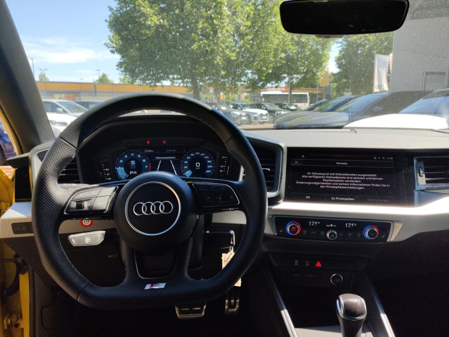 Fahrzeugabbildung Audi A1 allstreet 30 TFSI S-tronic S-Line Sonos