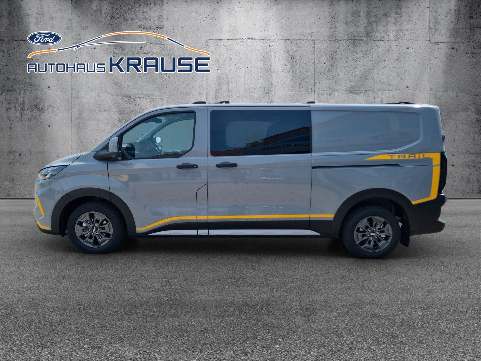 Fahrzeugabbildung Ford Transit Custom Kasten 320 L2 Trail Doppelkabine