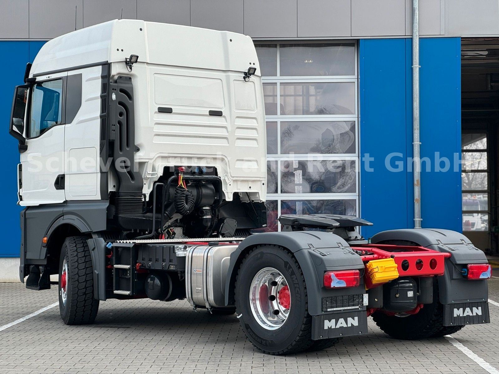 Fahrzeugabbildung MAN TGX 18.480 4x2H BL EU6e Padoan 2-Kreis Hydraulik