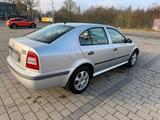 Skoda Octavia 1,4 TÜV NEU BIS 2028 75.000km - gebrauchte Skoda Octavia aus dem Jahr 2001