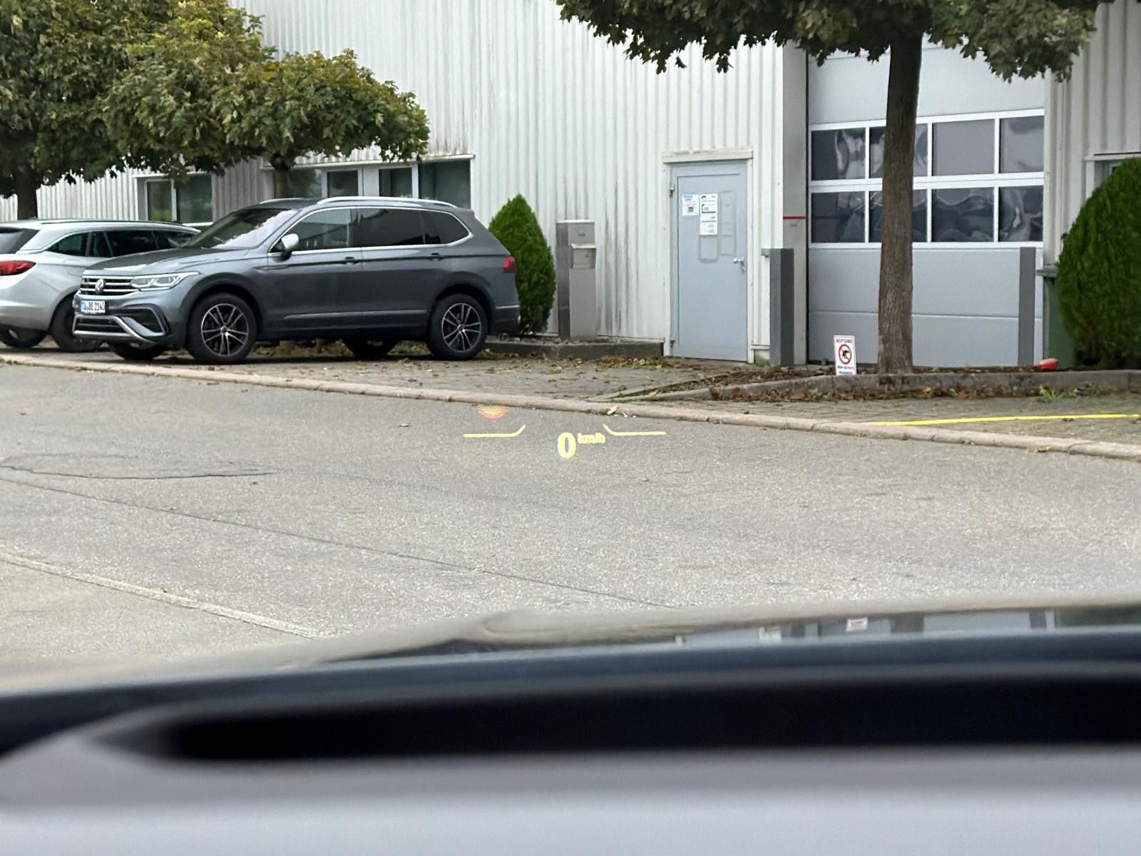 Fahrzeugabbildung BMW 118i Advantage Steptr. HUD KAM SHZ LHZ CarPlay