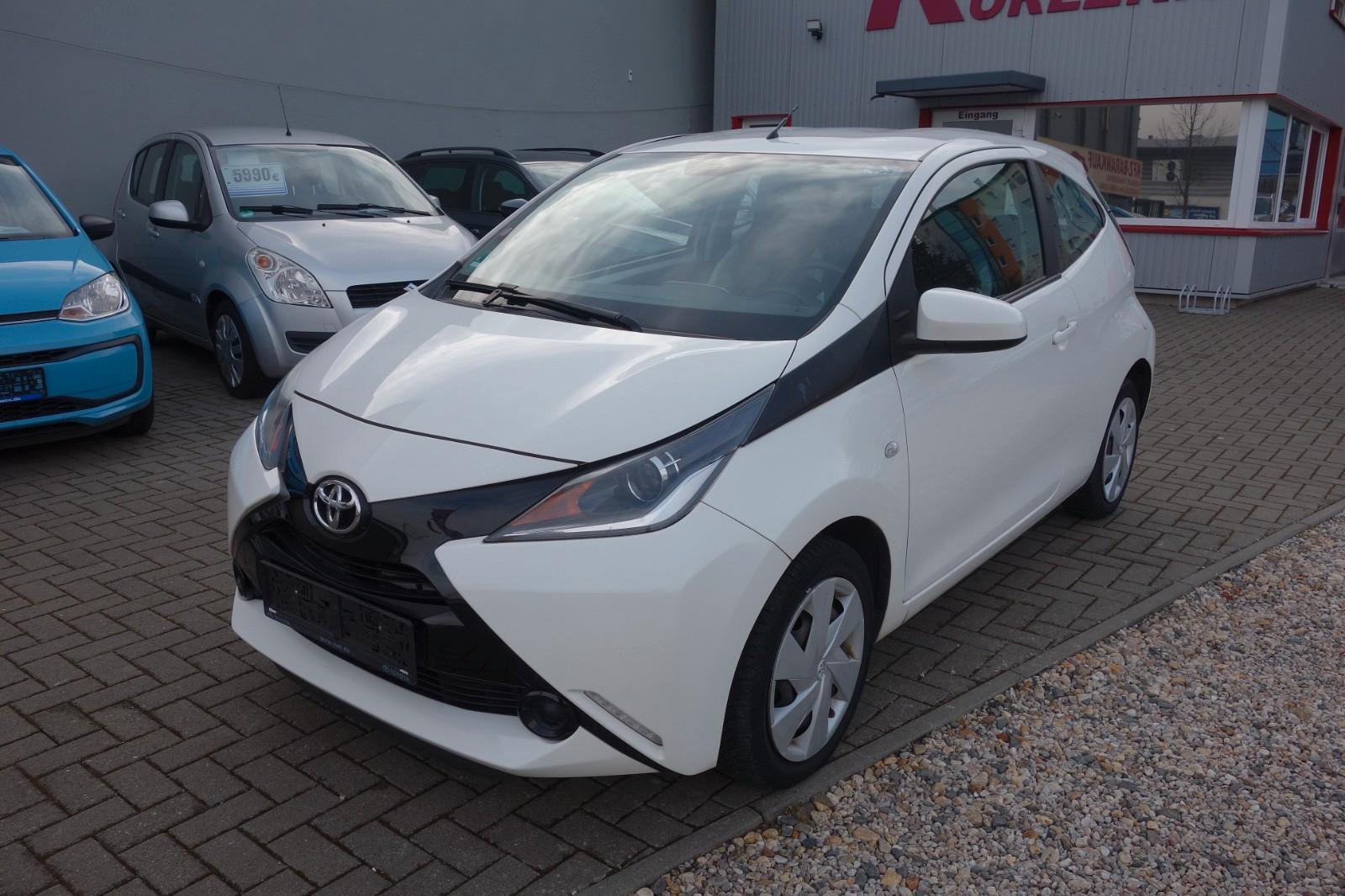 Toyota Aygo AYGO x-play