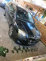 Toyota TOYOTA AVENSIS - Toyota Avensis aus 2008 mit Diesel-Antrieb